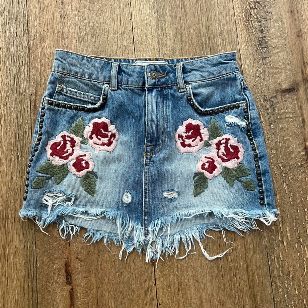 Embroidered Denim Shorts with Floral Design